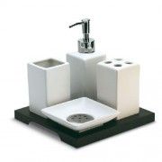 IT3057 Ceramic bathroom set ALINDA